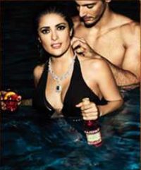 Salma Hayek joaca n Hotel Campari