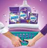 Invita si barbatii la spalatul hainelor. Dero 2in1. E unul pentru doi! Engines, Kubis, Image, Mindshare