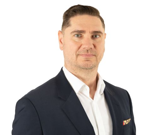 Cel mai mare operator de piață de artă și bunuri de colecție din România, Bulgaria și Croația, grupul Artmark are un nou CEO - Sorin Paul Suciu. 