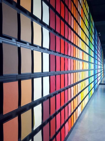 Antalis a achizitionat distribuitorul de produse pentru comunicare vizuala Verla, cu afaceri de 8 mln. euro pe an