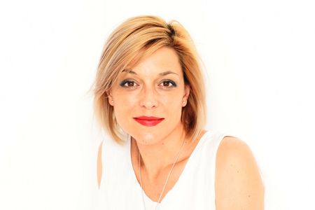 Mihaela Petrovan, fondatoarea More than Pub si a evenimentelor ,,Marketing in Direct" , cedeaza managementul si actionariatul Catalinei Georgescu