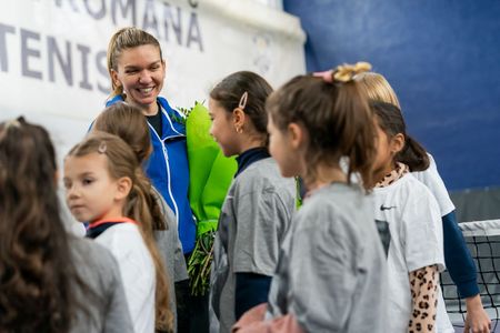 Simona Halep s-a antrenat cu echipa micilor tenismeni sustinuti de Fundatia Olimpica Romana