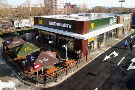 McDonald’s 90 in Romania. Lantul de restaurante deschide in cartierul Pallady din Bucuresti