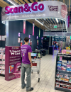 Scan & Go! Auchan extinde experiența digitală și testează carucioarele inteligente cu Smart Cart, pentru cumpărături simple, rapide și confortabile 