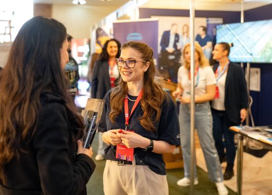 5.000 de oportunități de carieră și 80 de companii care le ofera la Angajatori de TOP, pe 30–31 octombrie la Sala Palatului.