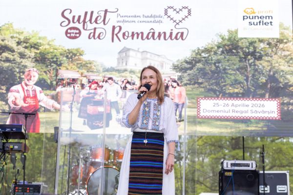 Peste 100 de producători și artizani locali, apreciați de 25.000 de participanți sosiți pe Domeniul Regal Săvârșin la Festivalul Suflet de România