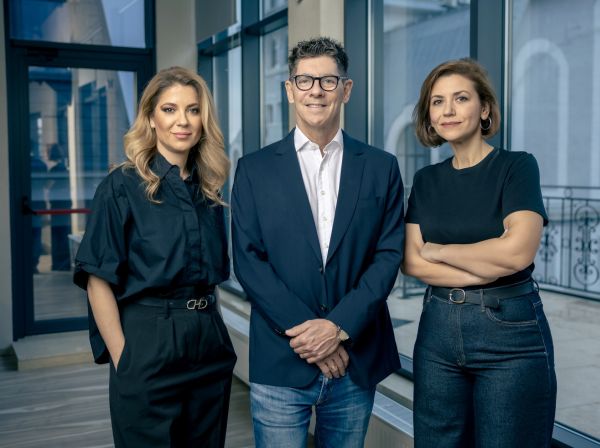 Noua echipă de leadership KUBIS Interactive, condusă de Radu Florescu - CEO, Carmen Miruță - COO și Felicia Stoica - ECD
