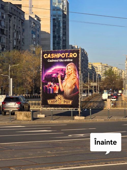 Primaria Municipiului Bucuresti a dat jos prismele publicitare ilegale din Piața Victoriei