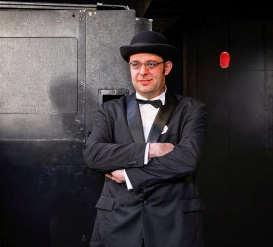 La doar 52 de ani, Patrick Andre de Hillerin a plecat la Dumnezeu, după aproape 35 de ani de presa și creativitatea de care nu s-a despărțit niciodata